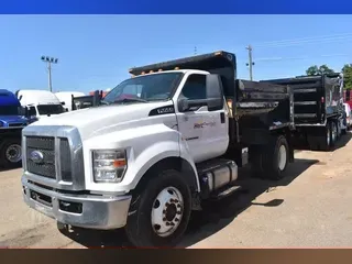 2017 FORD F750