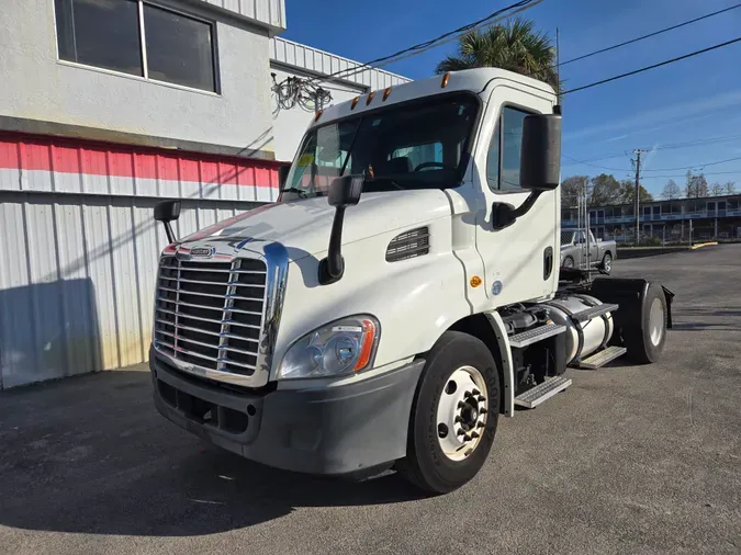 2016 FREIGHTLINER/MERCEDES CASCADIA 113df40d4b09e63089005fa466411827706