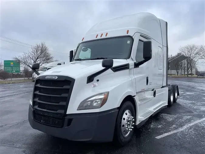 2022 FREIGHTLINER CA126df42b8864be15946b2bd9d8a807cc536