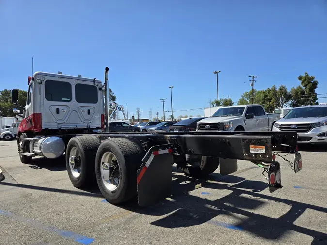 2020 Freightliner Cascadia