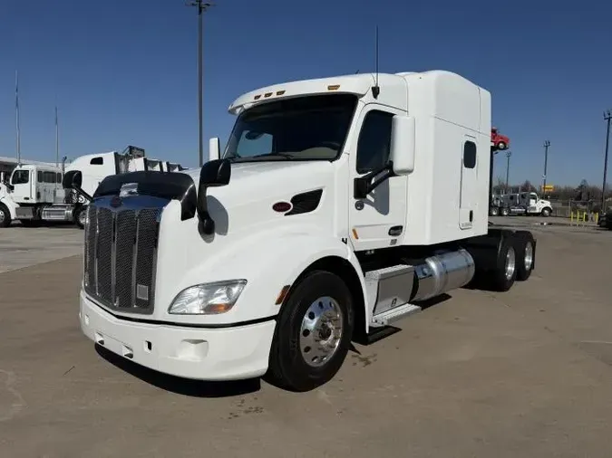 2022 Peterbilt 579