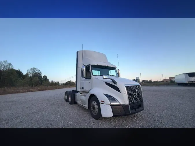 2019 Volvo VNL300df4a4c57c048ba3aa7d0150581d77bf9