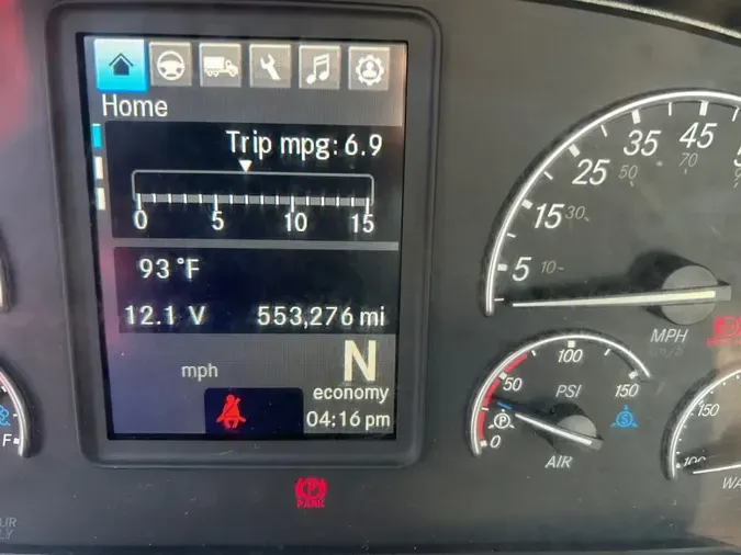 2020 FREIGHTLINER NEW CASCADIA 116