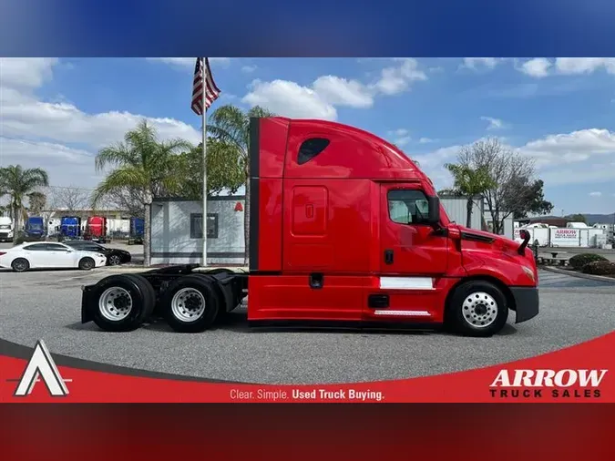 2022 FREIGHTLINER CA126