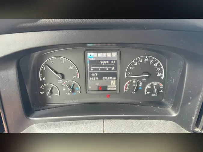 2023 Freightliner Cascadia 126