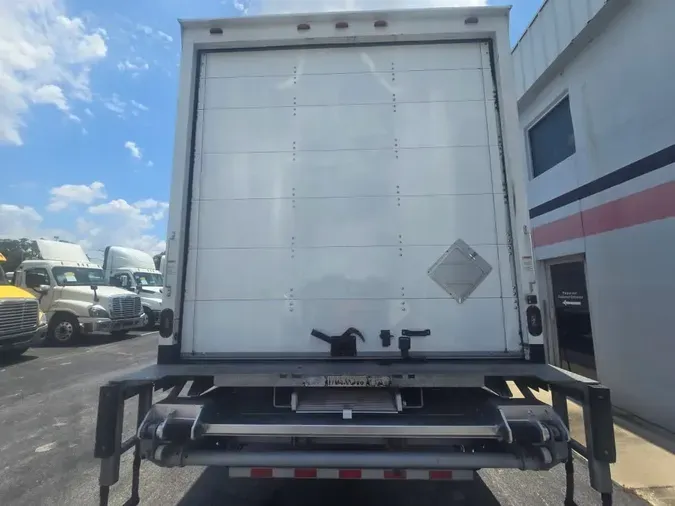 2019 FREIGHTLINER M2 106
