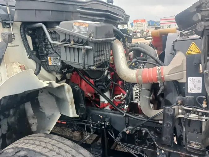 2020 NAVISTAR INTERNATIONAL MV607 (4X2)