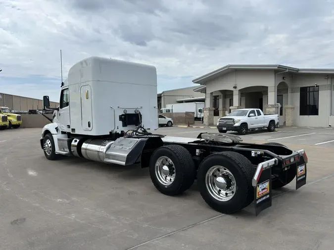 2023 Peterbilt 579