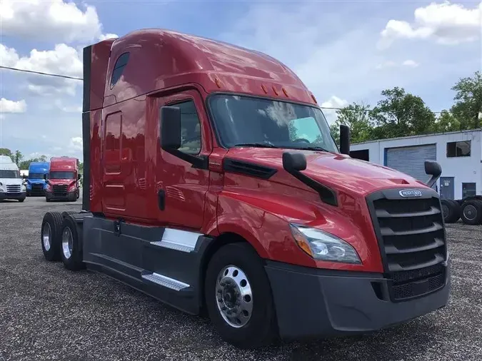 2020 FREIGHTLINER CASCADIA