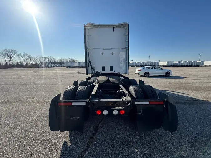 2019 KENWORTH T680