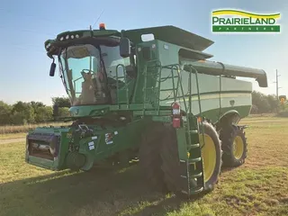2019 John Deere S760