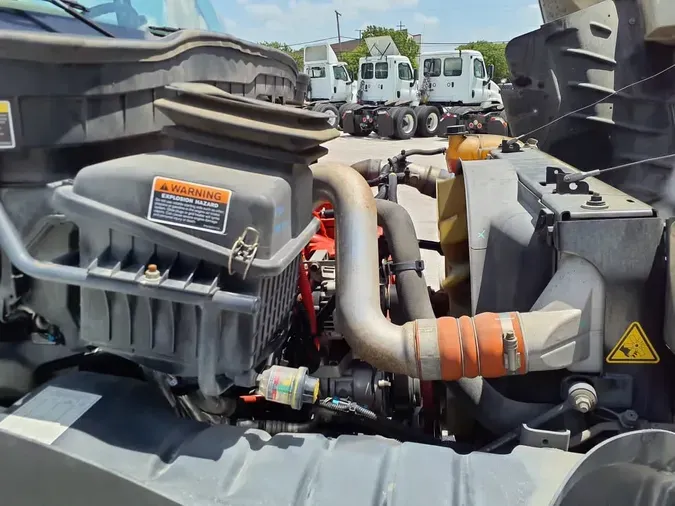 2019 NAVISTAR INTERNATIONAL 4300