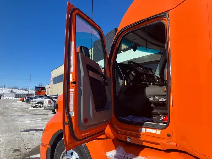 2020 Kenworth T680