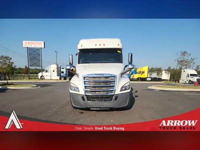 2019 FREIGHTLINER CA126