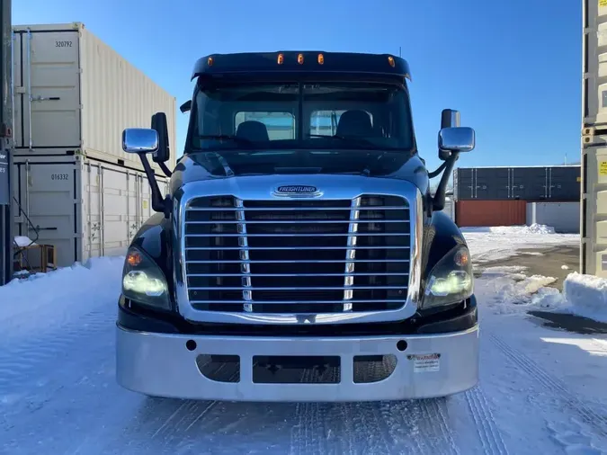 2016 FREIGHTLINER/MERCEDES CASCADIA 125