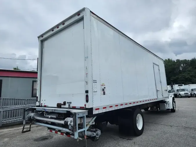 2018 FREIGHTLINER M2 106