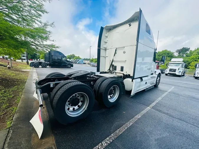 2022 Peterbilt 579