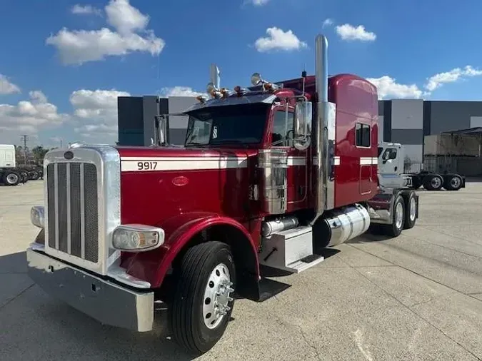 2020 Peterbilt 389