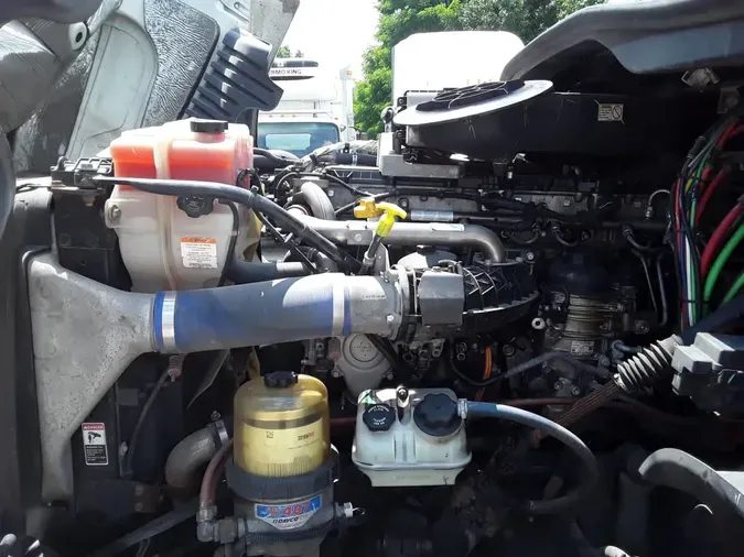 2019 FREIGHTLINER CASCADIA 125