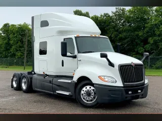 2021 INT LT625 6x4