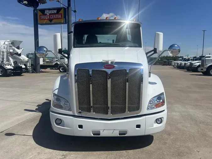 2016 Peterbilt 579