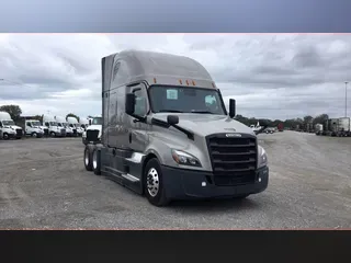 2023 Freightliner Cascadia 126
