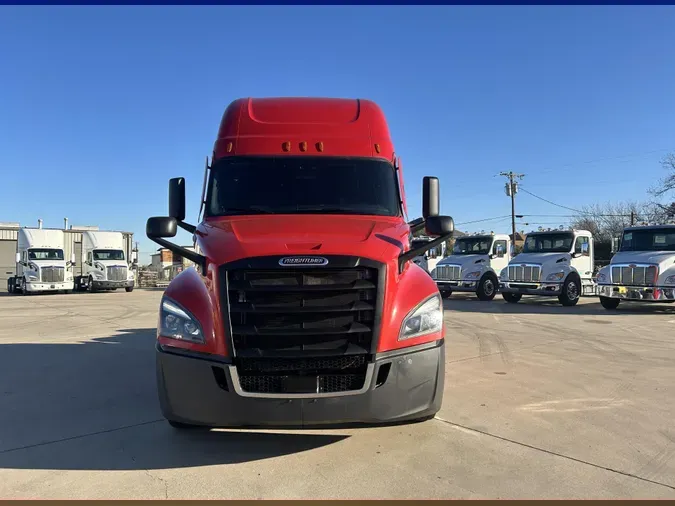 2021 Freightliner Cascadia