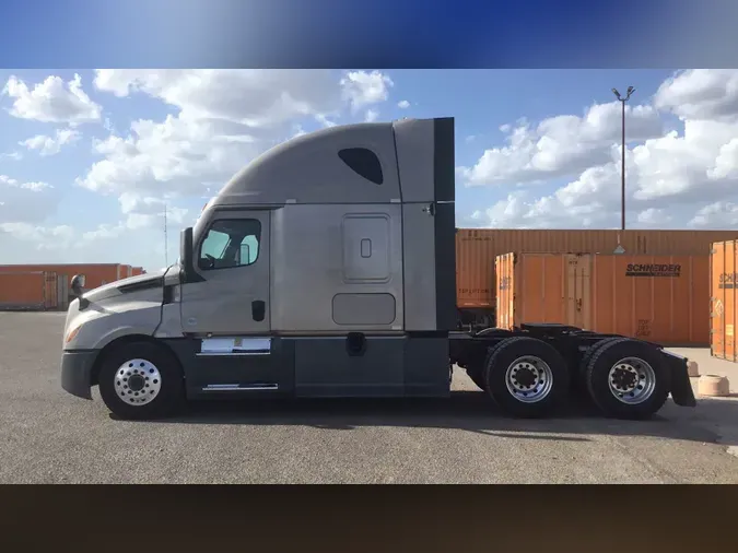 2022 Freightliner Cascadia 126df9565fd36f8beeda763a5cafbaa1e60