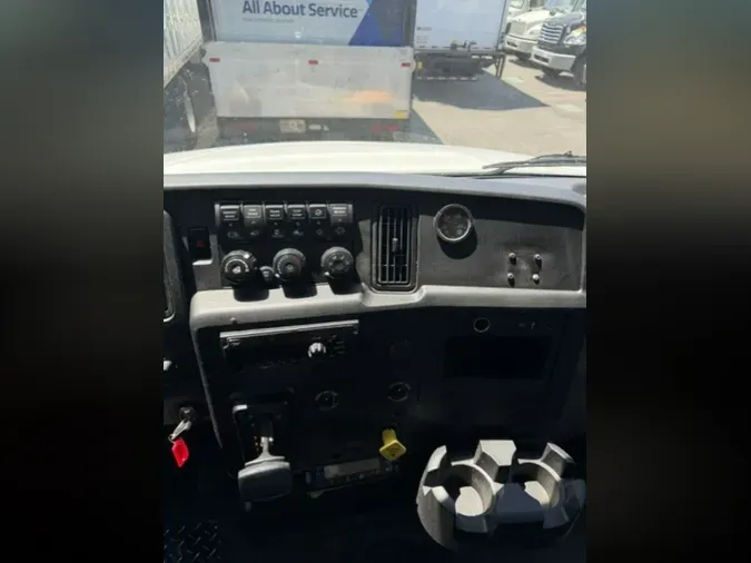 2019 NAVISTAR INTERNATIONAL MV607 (4X2)