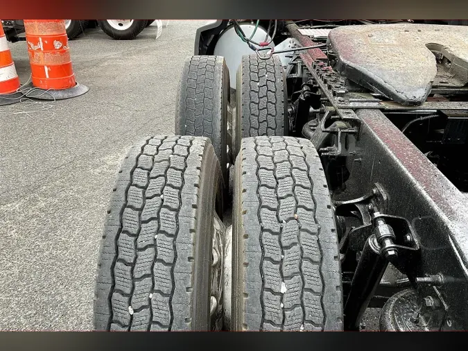 2021 INT LT625 6x4