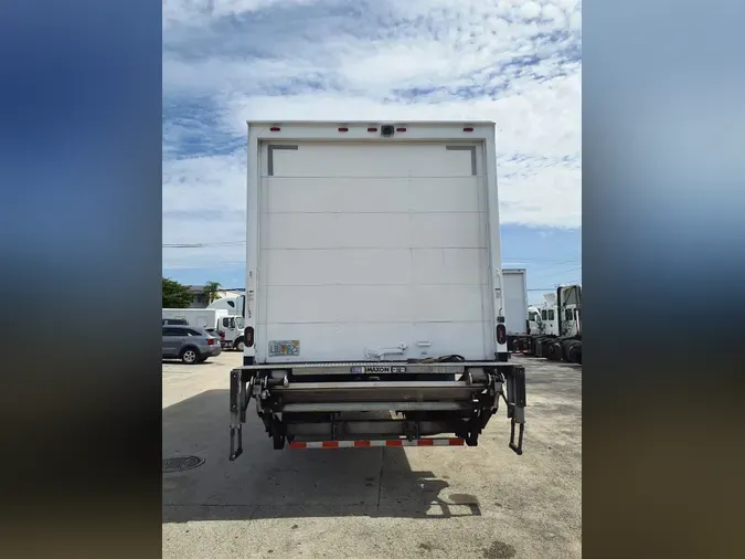 2020 FREIGHTLINER/MERCEDES M2 106