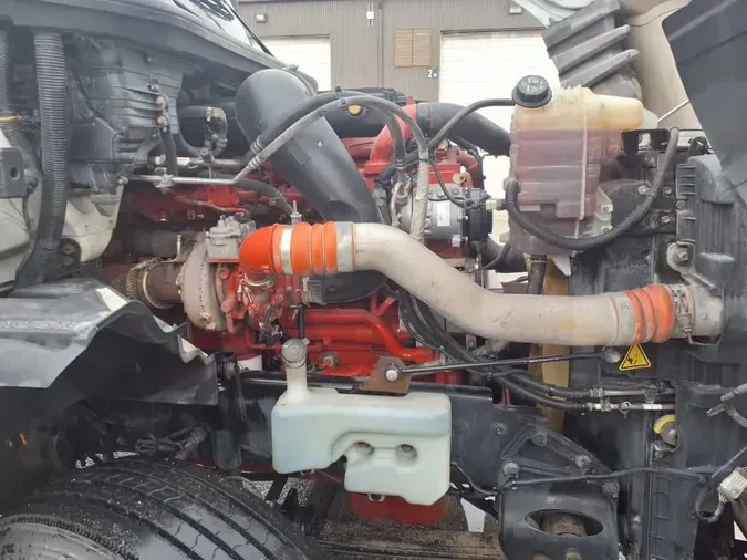 2019 NAVISTAR INTERNATIONAL LT625 DAYCAB T/A