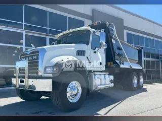 2024 MACK Granite