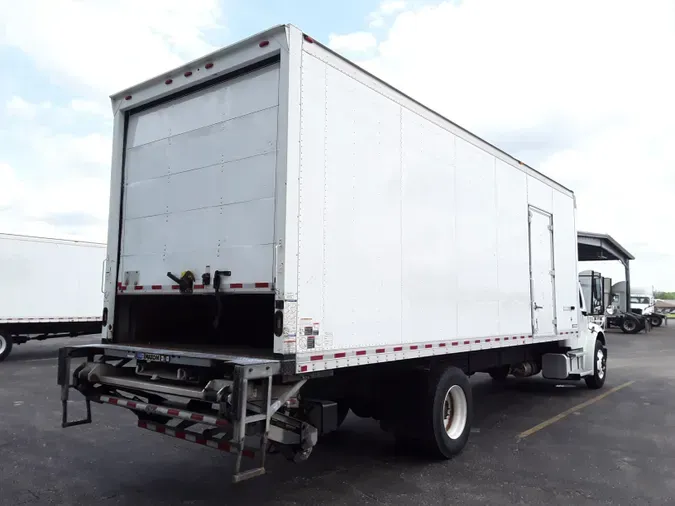 2018 FREIGHTLINER/MERCEDES M2 106