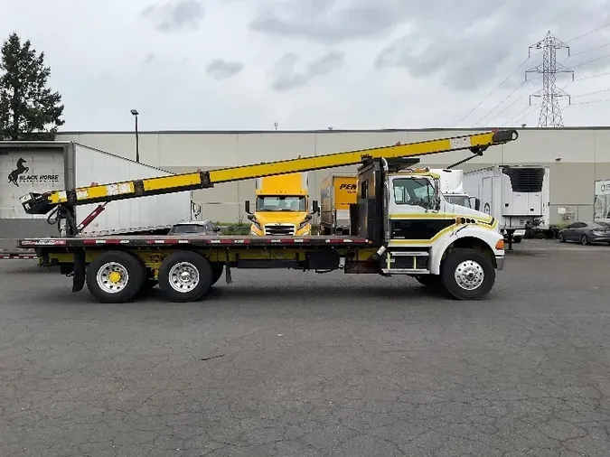2001 STERLING TRUCK CORP M8500