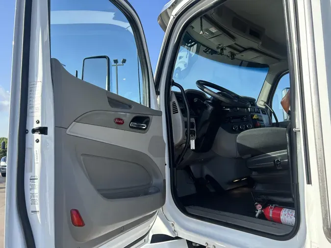 2020 Peterbilt 579