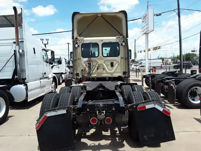2016 FREIGHTLINER CASCADIA 125