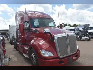 2021 KENWORTH T680