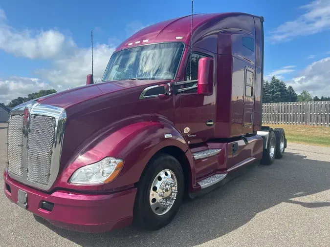 2022 Kenworth T680