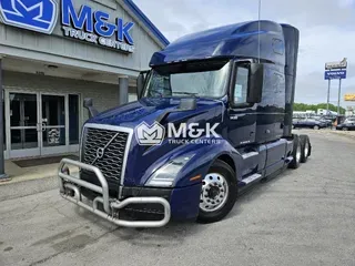 2023 VOLVO VNL64T760