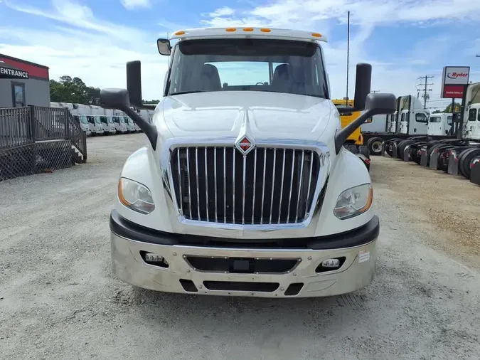 2019 NAVISTAR INTERNATIONAL LT625 DAYCAB T/A