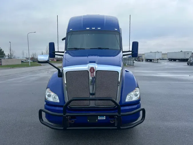 2021 Kenworth T680