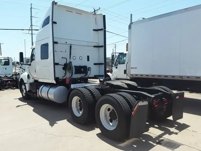 2019 NAVISTAR INTERNATIONAL LT625 SLPR CAB