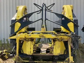 2013 John Deere 770