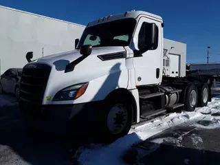 2019 FREIGHTLINER/MERCEDES CASCADIA