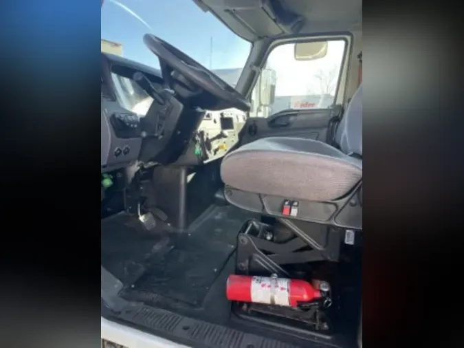 2020 NAVISTAR INTERNATIONAL MV607 (4X2)