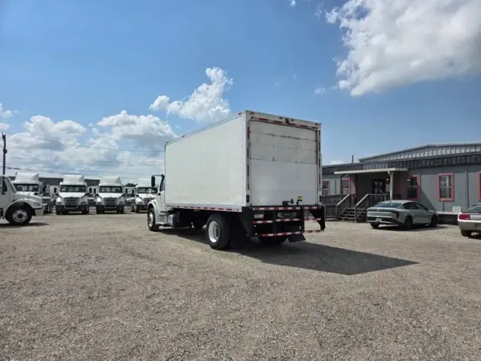 2019 FREIGHTLINER M2 106