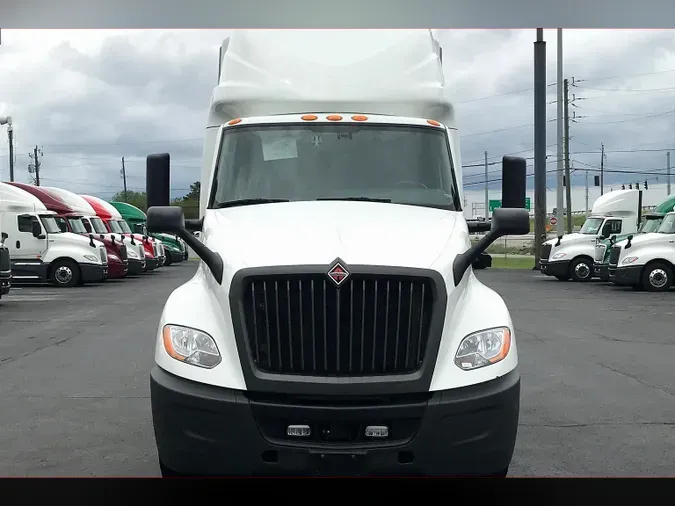 2021 INT LT625 6x4