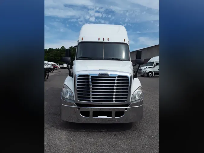 2019 FREIGHTLINER/MERCEDES CASCADIA 125