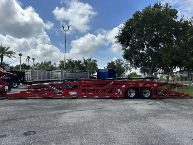 2022 Peterbilt 389